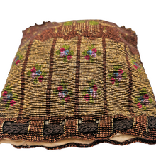 Charger l'image dans la galerie, Aumônière Art déco en perles de verre, années 1925-1935 Le Charme des Violettes - Brocante en ligne