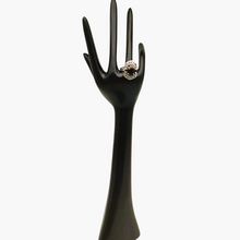 Charger l'image dans la galerie, Bague Art déco en argent 925, grenats et marcassites, années 1920-1930 Le Charme des Violettes - Brocante en ligne