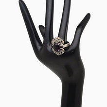 Charger l'image dans la galerie, Bague Art déco en argent 925, grenats et marcassites, années 1920-1930 Le Charme des Violettes - Brocante en ligne