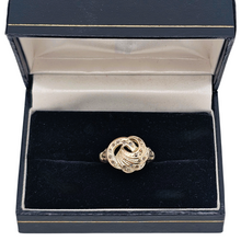 Charger l'image dans la galerie, Bague en or 14 carats sertie de 21 diamants taille rose, vers 1880–1910 Le Charme des Violettes - Brocante en ligne