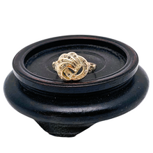 Charger l'image dans la galerie, Bague en or 14 carats sertie de 21 diamants taille rose, vers 1880–1910 Le Charme des Violettes - Brocante en ligne