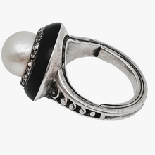 Afbeelding in Gallery-weergave laden, Zilveren Art Deco ring bezet met een fijne parel, jaren 30