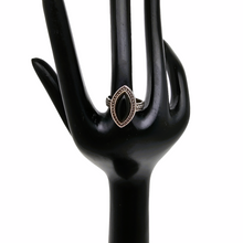 Afbeelding in Gallery-weergave laden, Oude ring in 925 zilver bezet met een zwarte onyx
