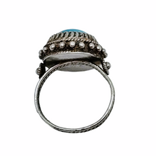Afbeelding in Gallery-weergave laden, Oude Art Deco zilveren ring bezet met een turkoois