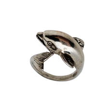 Afbeelding in Gallery-weergave laden, Bague vintage en forme de dauphin en argent 925, années 1970 Le Charme des Violettes - Brocante en ligne