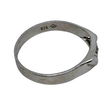 Afbeelding in Gallery-weergave laden, Bague en argent 925 à motif en diagonale, sertie de 2 zirconiums, XXè Le Charme des Violettes - Brocante en ligne