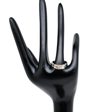 Afbeelding in Gallery-weergave laden, Bague en argent 925 à motif en diagonale, sertie de 2 zirconiums, XXè Le Charme des Violettes - Brocante en ligne