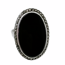 Afbeelding in Gallery-weergave laden, Oude Art Deco zilveren ring bezet met zwarte onyx en marcasieten