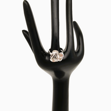 Afbeelding in Gallery-weergave laden, Oude rozenring in 925 zilver