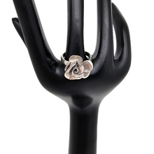 Afbeelding in Gallery-weergave laden, Oude rozenring in 925 zilver