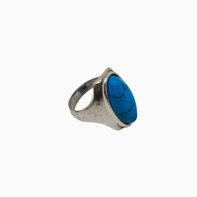 Afbeelding in Gallery-weergave laden, Vintage 925 zilveren ring gezet met een grote turciet