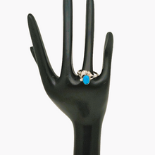 Afbeelding in Gallery-weergave laden, Oude ring van 925 zilver bezet met een turkoois