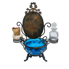 Charger l'image dans la galerie, Baguier Napoléon III revisité – miroir biseauté, verre turquoise émaillé, flacon en cristal, vers 1880-1900 Le Charme des Violettes - Brocante en ligne