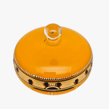 Load image into Gallery viewer, Boîte à poudre Art déco en verre orange et or, années 1920