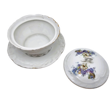 Charger l'image dans la galerie, Bonbonnière en porcelaine aux violettes et hellébores, XXè