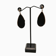 Afbeelding in Gallery-weergave laden, Art Deco druppelvormige oorbellen in 925 zilver, zwarte onyx en marcasieten, jaren 20-30