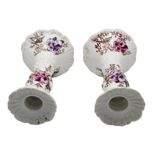 Load image into Gallery viewer, Paire de bougeoirs anciens en porcelaine à décor de pensées, fin XIXè - début XXè Le Charme des Violettes - Brocante en ligne