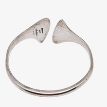Load image into Gallery viewer, Hans Hansen. Scandinavian modernist bracelet in sterling silver