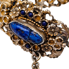 Load image into Gallery viewer, Bracelet en argent doré serti de cabochons en pâte de verre bleu, années 1880-1910