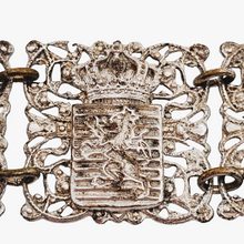 Afbeelding in Gallery-weergave laden, Bracelet filigrané en métal argenté au blason de Heidelberg, 1è moitié XXè