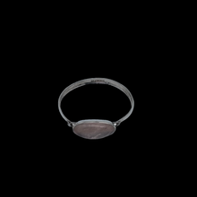 Afbeelding in Gallery-weergave laden, Turku Finland 1965. Modernistische armband in sterling zilver en rozenkwarts zilver 813H