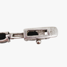 Afbeelding in Gallery-weergave laden, Bracelet en argent 925 serti de 15 spinelles bleu foncé
