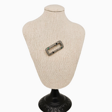 Afbeelding in Gallery-weergave laden, Oude Art Deco broche in 935 zilver bezet met zwarte en groene toermalijnen en marcasieten