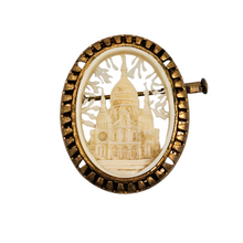 Load image into Gallery viewer, Broche ancienne en celluloïd – Sacré-Cœur de Montmartre – Souvenir de Paris, années 1920-1950 Le Charme des Violettes - Brocante en ligne