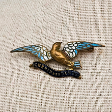 Charger l'image dans la galerie, Broche souvenir « Chemin des Dames » – oiseau en émail cloisonné, vers 1920 Le Charme des Violettes - Brocante en ligne