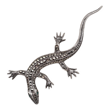 Afbeelding in Gallery-weergave laden, Oude hagedisbroche van 835 zilver, bezet met markasieten