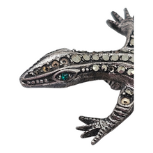 Afbeelding in Gallery-weergave laden, Oude hagedisbroche van 835 zilver, bezet met markasieten
