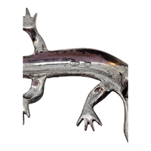 Afbeelding in Gallery-weergave laden, Oude hagedisbroche van 835 zilver, bezet met markasieten