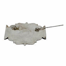 Afbeelding in Gallery-weergave laden, Oude Berberbroche van zilver, gebeiteld met kalligrafie en filigraan