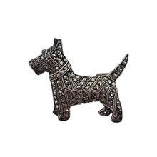 Afbeelding in Gallery-weergave laden, Broche en forme de chien (scottish terrier) en argent et marcassites, années 1920-1930