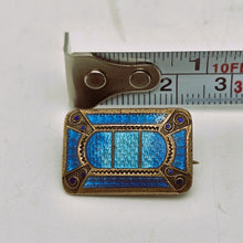 Afbeelding in Gallery-weergave laden, Broche en émail cloisonné bleu et métal doré, années 1920