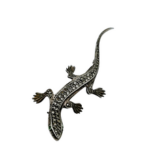 Afbeelding in Gallery-weergave laden, Broche Art déco en forme de lézard en argent 835 sertie de marcassites, années 1930