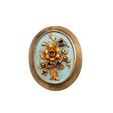 Load image into Gallery viewer, Broche ovale fleurie B.L. Exclusif en métal doré, vers 1950 Le Charme des Violettes - Brocante en ligne