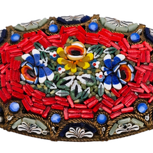 Afbeelding in Gallery-weergave laden, Broche en micromosaïque florale – Italie, fin XIXᵉ / début XXᵉ siècle Le Charme des Violettes - Brocante en ligne