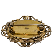 Load image into Gallery viewer, Broche florale en micro-mosaïques de verre et filigrane en vermeil 800 – Italie, Florence, milieu XXè siècle Le Charme des Violettes - Brocante en ligne