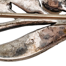 Afbeelding in Gallery-weergave laden, Broche Art déco brin de muguet en argent 835, sertie de marcassites et d'une perle véritable, années 1930