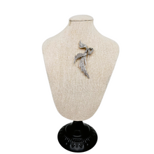 Load image into Gallery viewer, Broche Art déco signée en forme d'oiseau de paradis en argent 835 et marcassites, années 1940
