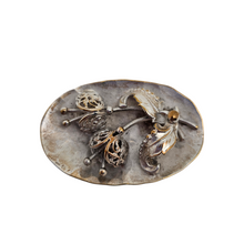 Afbeelding in Gallery-weergave laden, Broche aux pavots vintage en métal argenté