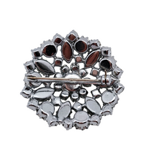 Charger l'image dans la galerie, Broche vintage sertie de pierres du Rhin aurores boréales, années 1950