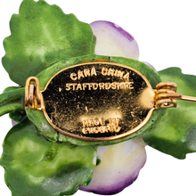 Charger l'image dans la galerie, Broche florale en porcelaine Staffordshire “Violetta” Cara China, Angleterre, années 1960-1970 Le Charme des Violettes - Brocante en ligne