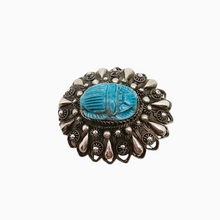 Afbeelding in Gallery-weergave laden, Art Deco filigrain en Egyptische scarabee broche