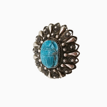 Afbeelding in Gallery-weergave laden, Art Deco filigrain en Egyptische scarabee broche