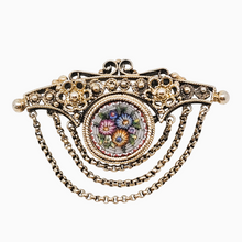 Afbeelding in Gallery-weergave laden, Broche victorienne en vermeil et micromosaïque italienne, souvenir du Grand Tour, années 1870-1910