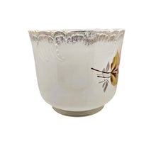 Afbeelding in Gallery-weergave laden, Cache-pot fleuri Société Céramique Maastricht, 1920-1935 Le Charme des Violettes - Brocante en ligne