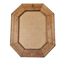 Charger l'image dans la galerie, Cadres anciens en bois clair avec scènes enfantines