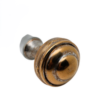 Load image into Gallery viewer, Carafon en cristal gravé et monture en métal doré, vers 1930-1950 Le Charme des Violettes - Brocante en ligne